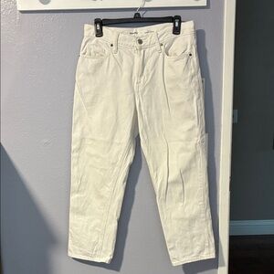 Old Navy Cream Slouchy Straight Jeans